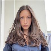 Insegnante d'italiano per stranieri con certificazione DITALS e per studenti delle scuole medie e superiori (materie umanistiche)